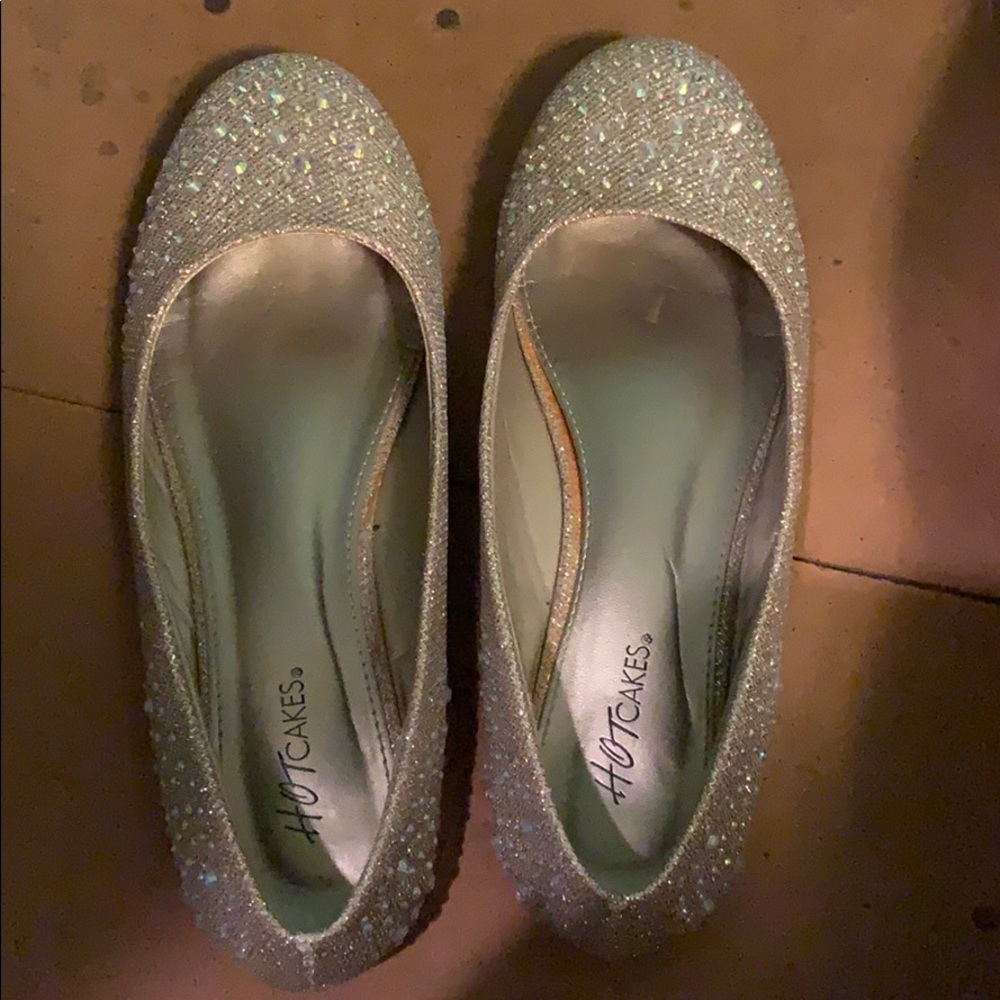 Hotcakes sparkly flats